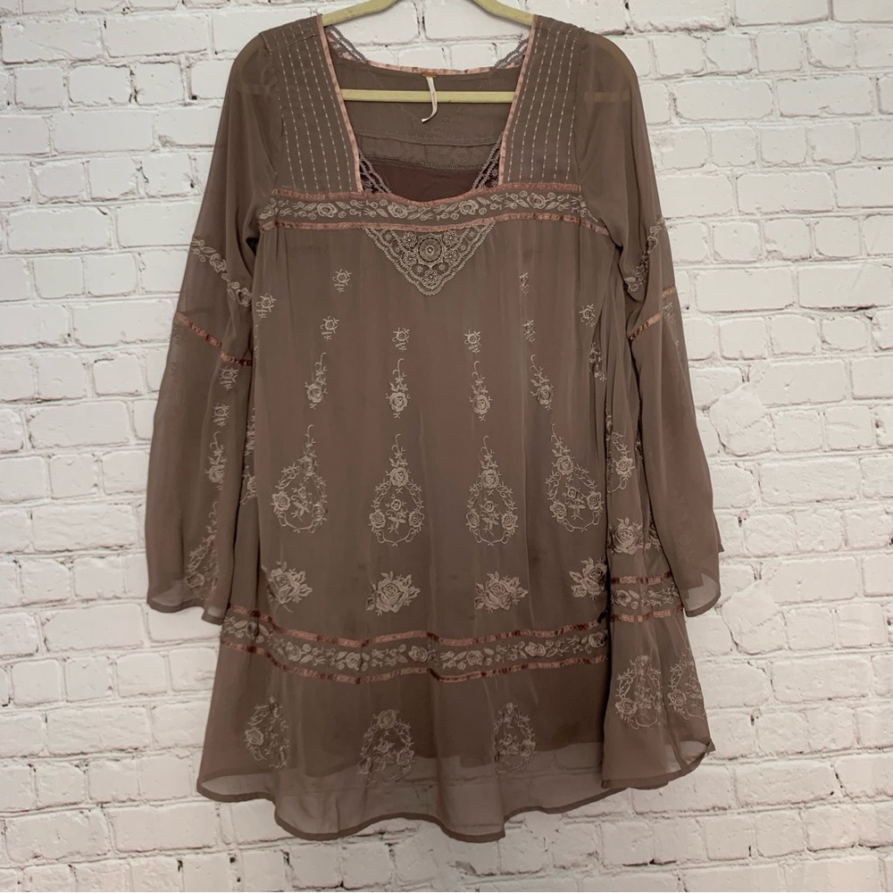 Free People Floral embroidered tunic dress with bell sleeve Size S